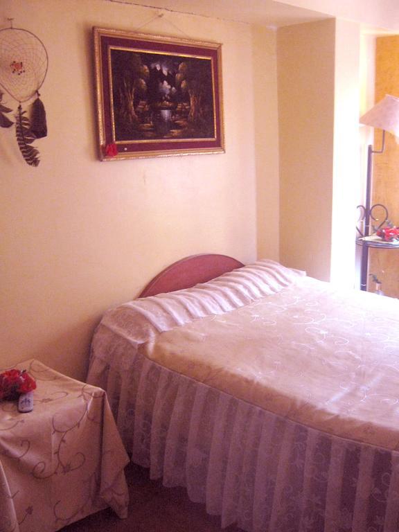 Hospedaje Pumacurco Betty Куско Стая снимка